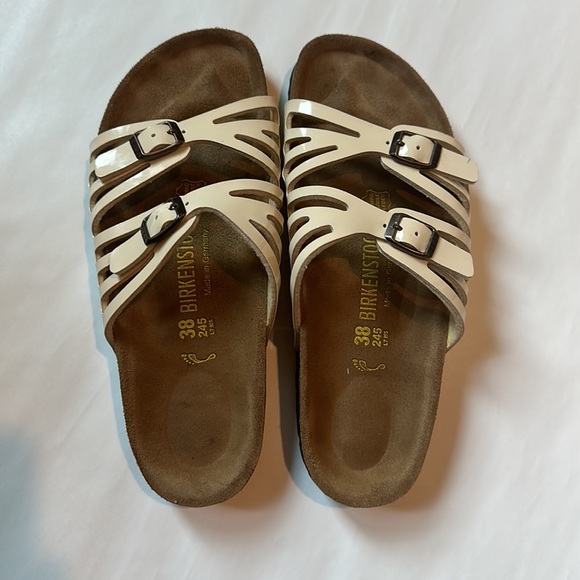 Birkenstock Ivory Patent Leather Sandals 38 - Picture 2 of 8